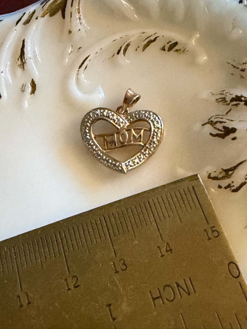 VTG Sterling Silver 'MOM' Heart Pendant Necklace Charm, hallmarked